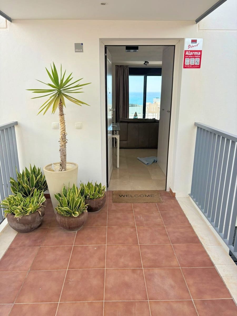 2 slaapkamer Penthouse te koop in Bahia de Casares - € 599.000 (Ref: 9363744)