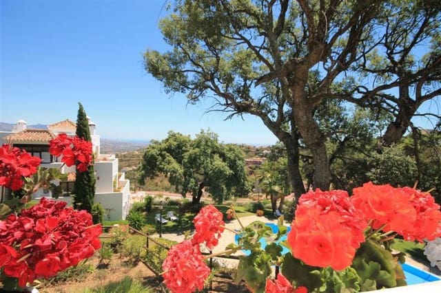 2 bedroom Apartment for sale in La Mairena, Ojen - € 359,000 (Ref: 9363748)