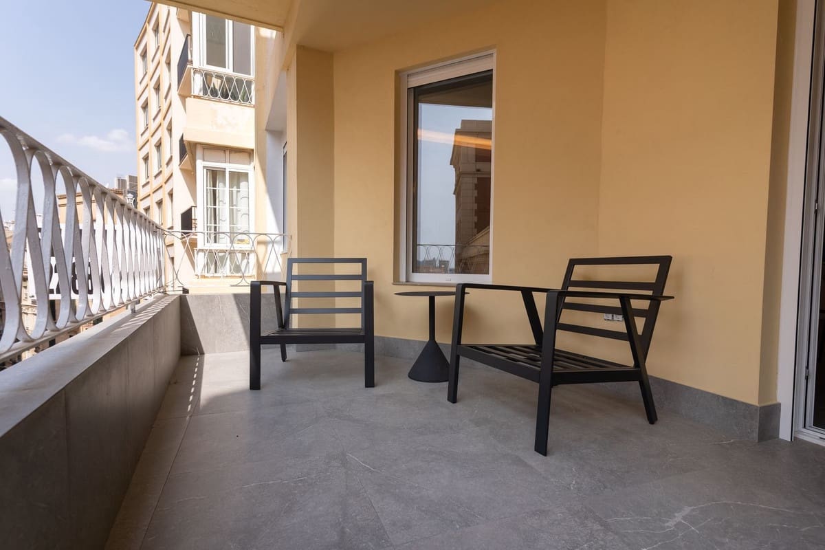 3 bedroom Apartment for sale in Malaga city - € 999,000 (Ref: 9363759)