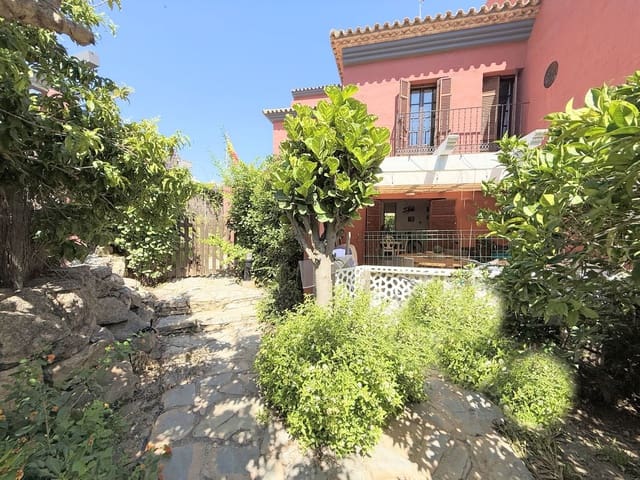 3 Zimmer Haus zu verkaufen in Parque Central, Estepona - 580.000 € (Ref: 9363761)