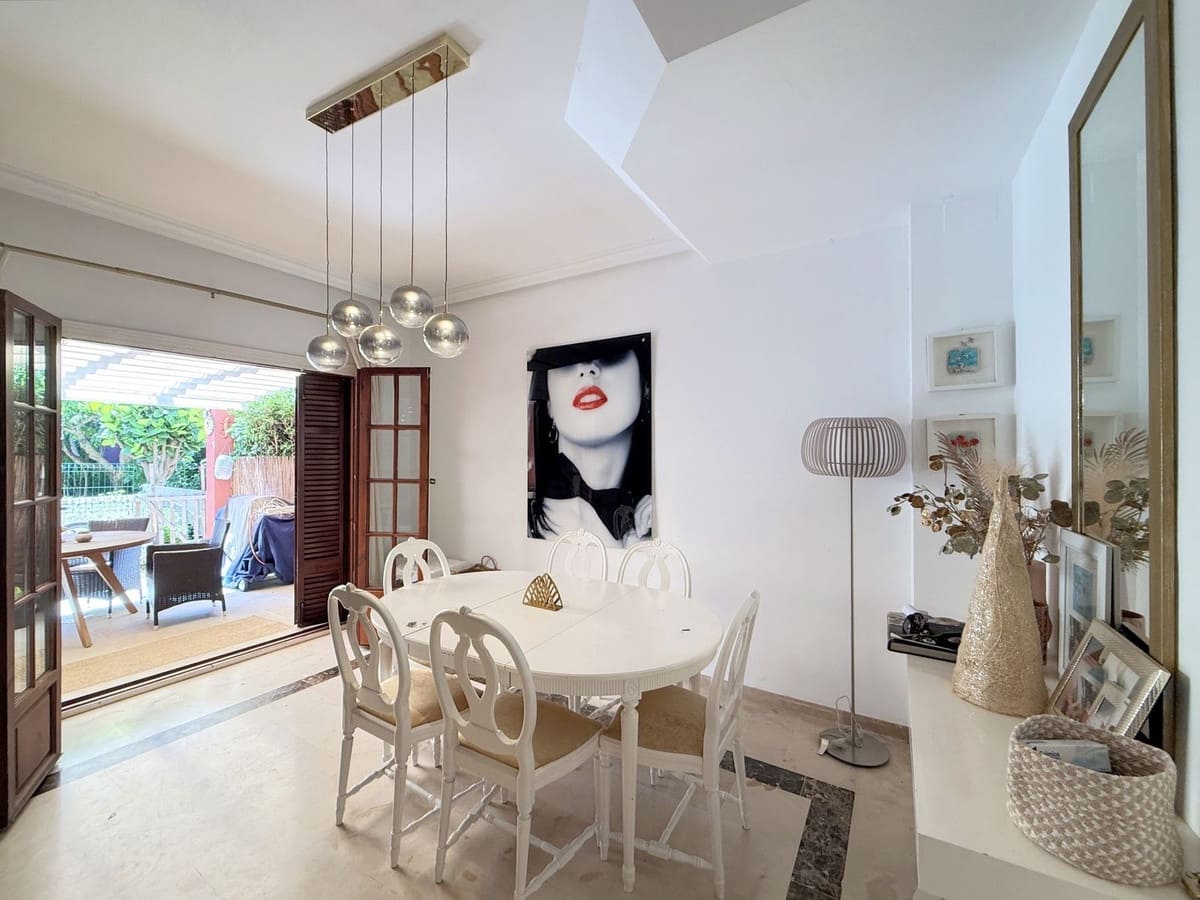 3 sypialnia Dom na sprzedaż w Estepona - 580 000 € (Ref: 9363761)