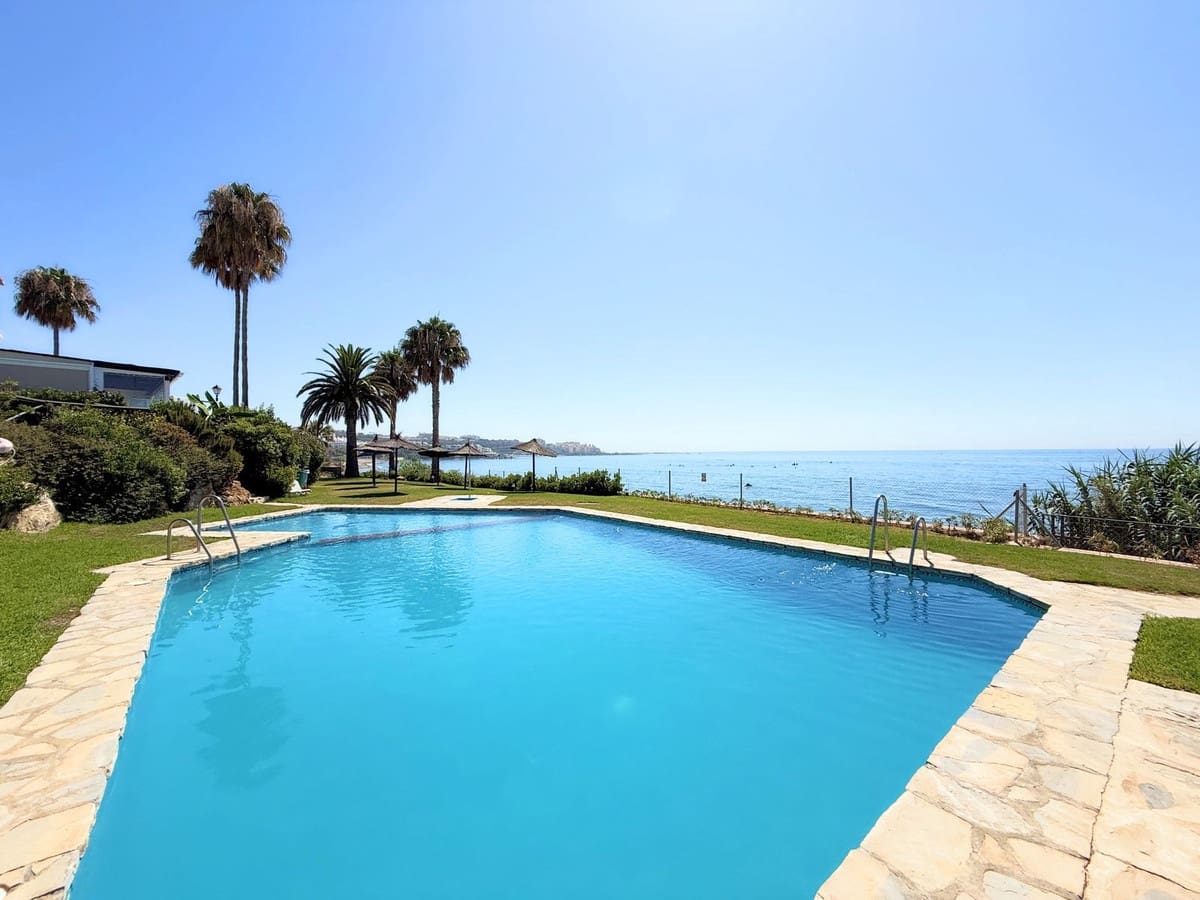 3 sypialnia Dom na sprzedaż w Estepona - 580 000 € (Ref: 9363761)