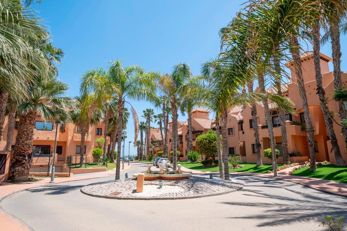 Ático de 3 habitaciones en Los Alcázares en venta - 290.000 € (Ref: 9363773)