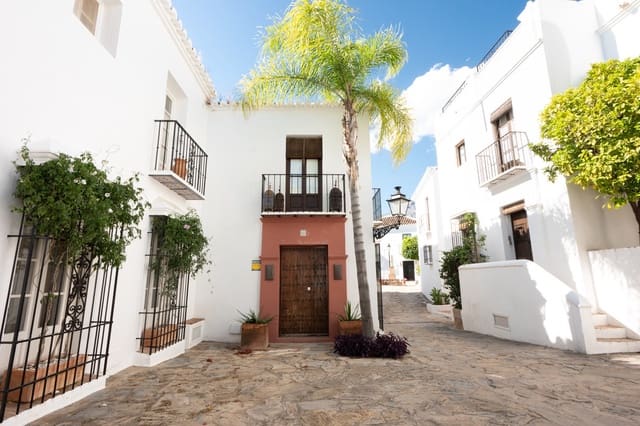 2 quarto Casa em Banda para venda em Golden Mile, Marbella - 1 350 000 € (Ref: 9363776)
