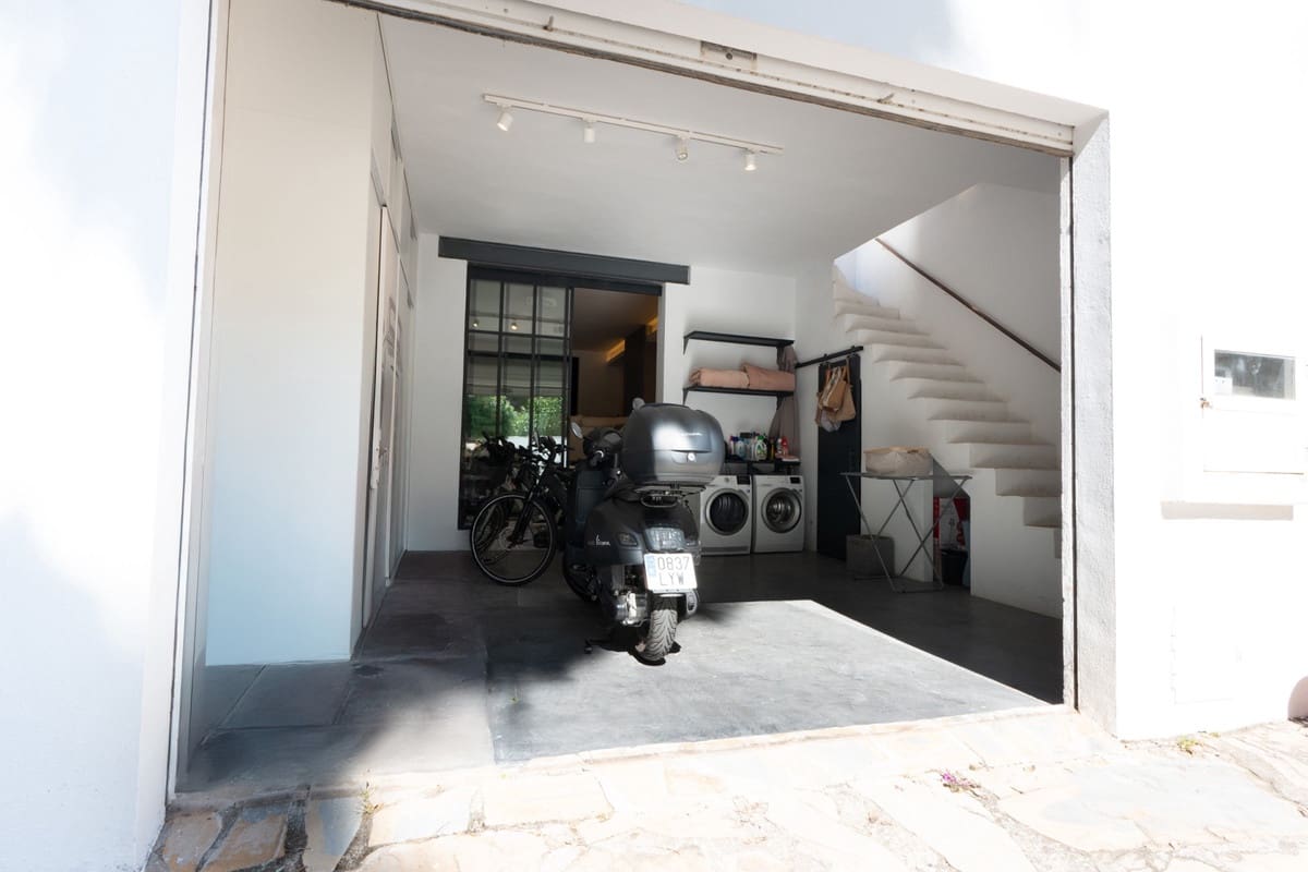 2 bedroom Townhouse for sale in Golden Mile - € 1,350,000 (Ref: 9363776)