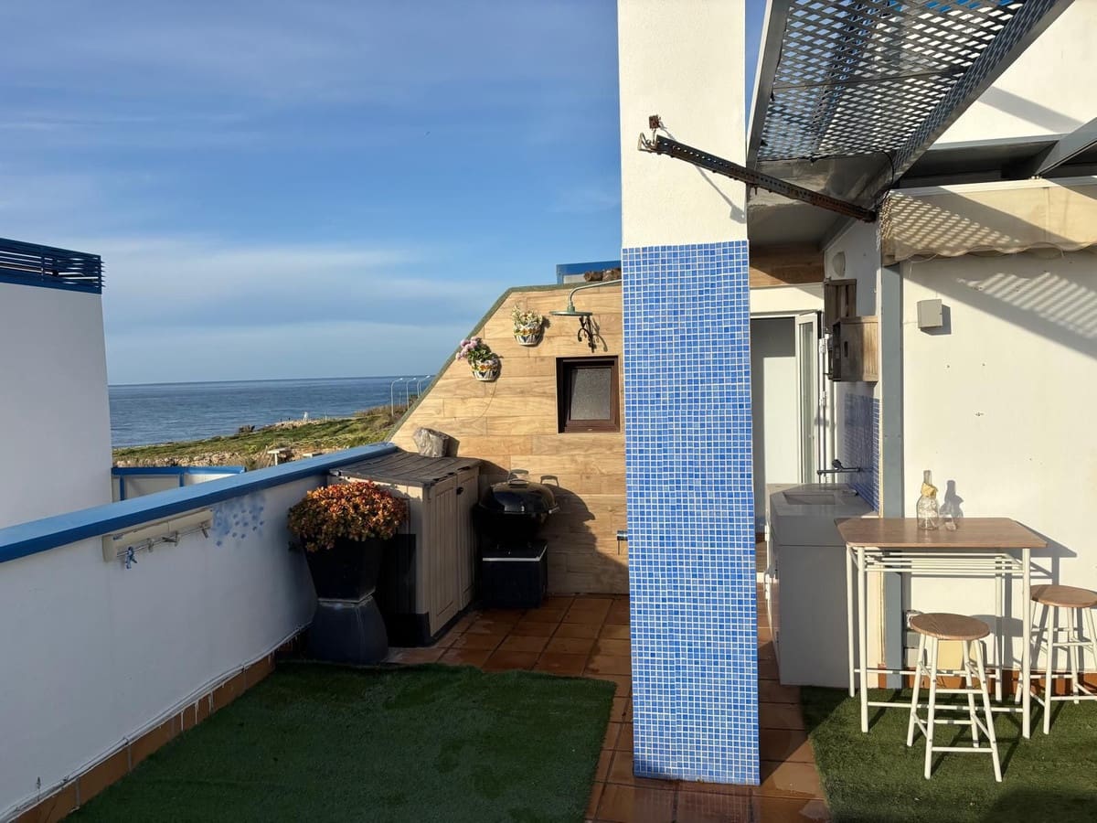 2 bedroom Penthouse for sale in Torrox with garage - € 480,000 (Ref: 9363779)