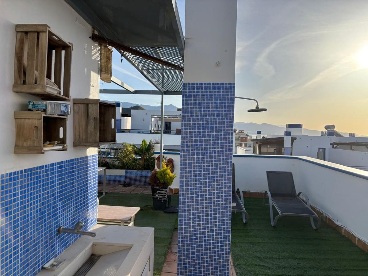 2 bedroom Penthouse for sale in Torrox with garage - € 480,000 (Ref: 9363779)