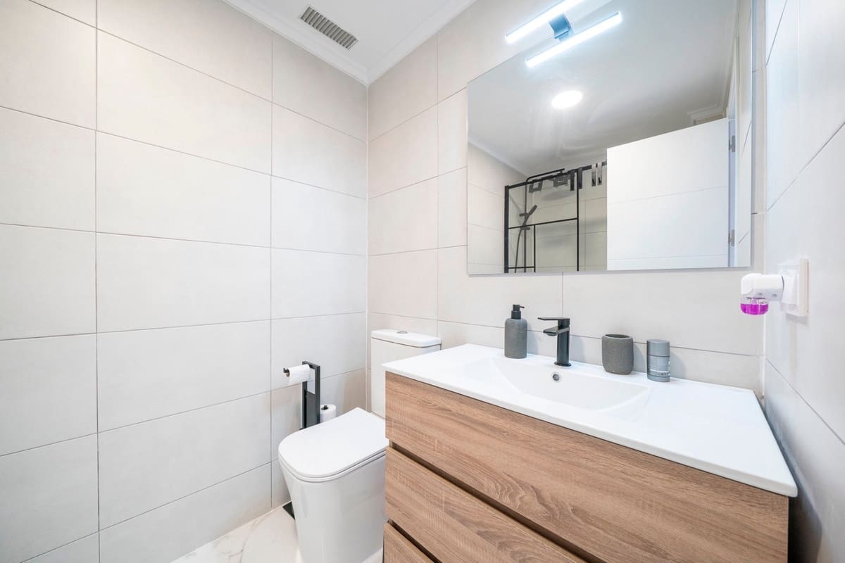 Apartamento de 2 habitaciones en Orihuela Costa en venta - 275.000 € (Ref: 9363785)