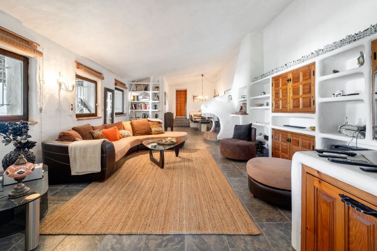 5 chambre Finca/Maison de Campagne à vendre à Almayate - 729 000 € (Ref: 9363791)