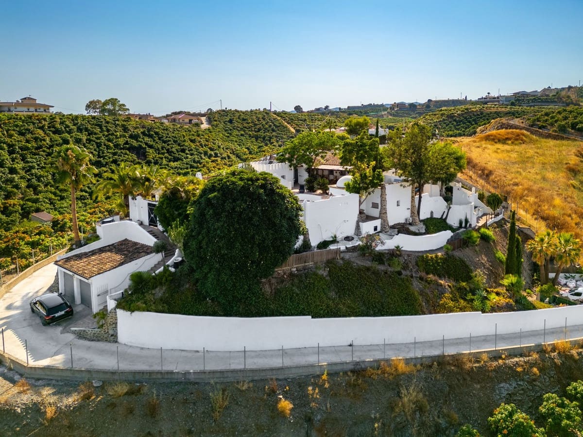 5 chambre Finca/Maison de Campagne à vendre à Almayate - 729 000 € (Ref: 9363791)