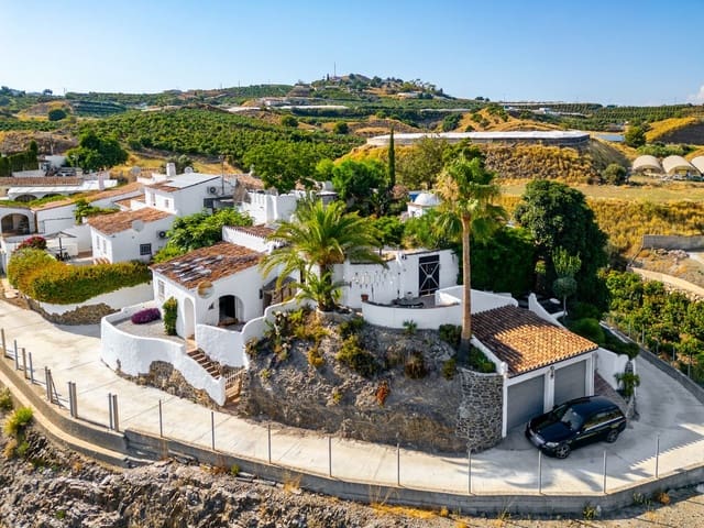 5 chambre Finca/Maison de Campagne à vendre à Almayate, Vélez-Málaga - 729 000 € (Ref: 9363791)
