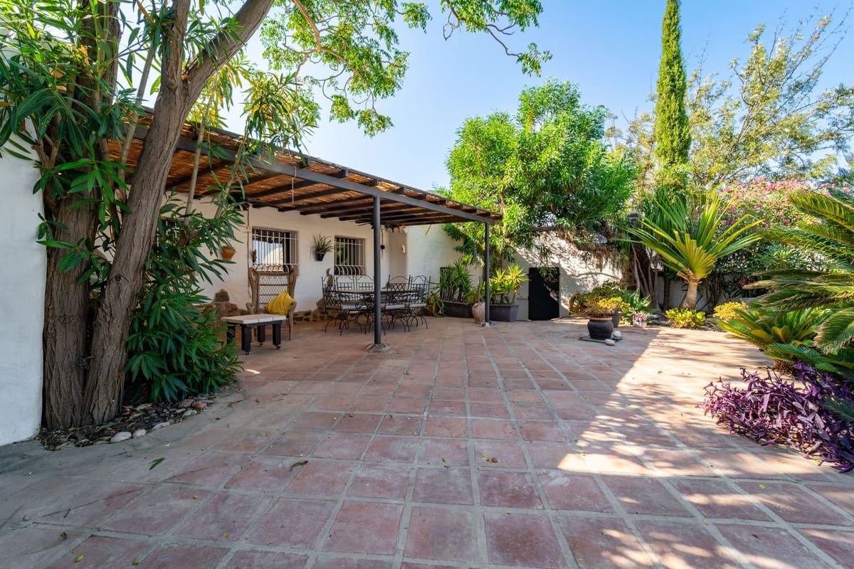 5 chambre Finca/Maison de Campagne à vendre à Almayate - 729 000 € (Ref: 9363791)