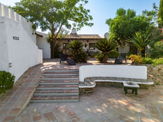 5 chambre Finca/Maison de Campagne à vendre à Almayate, Vélez-Málaga - 729 000 € (Ref: 9363791)