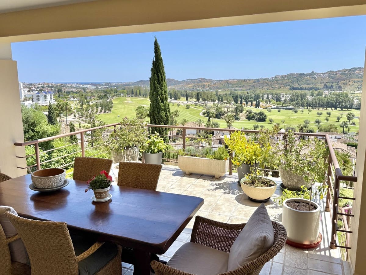 6 bedroom Villa for sale in Mijas Golf - € 1,975,000 (Ref: 9363795)