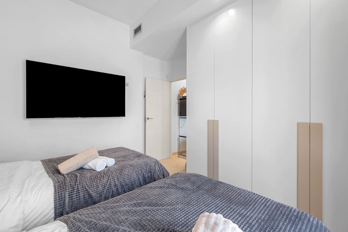 3 sypialnia Willa na sprzedaż w Villamartin - 759 000 € (Ref: 9363801)