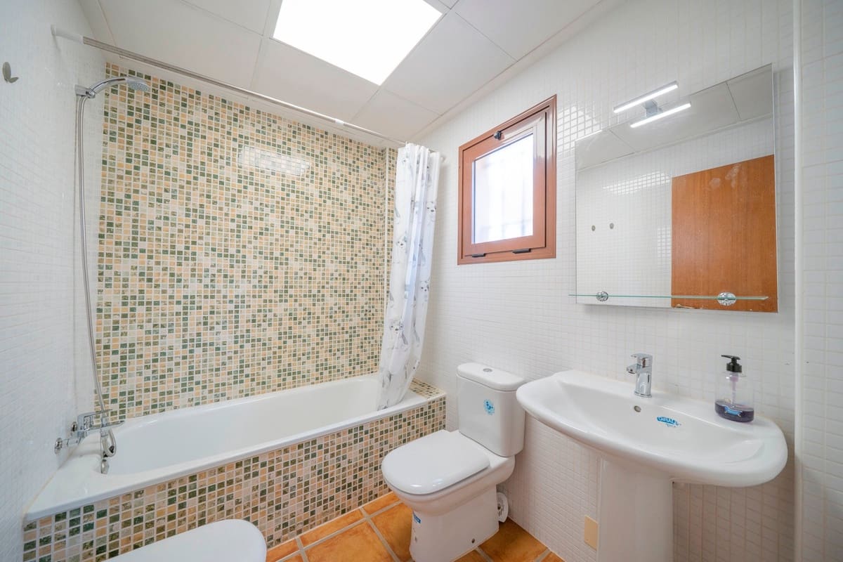 3 makuuhuone Bungalow myytävänä paikassa Algorfa - 230 000 € (Ref: 9363807)