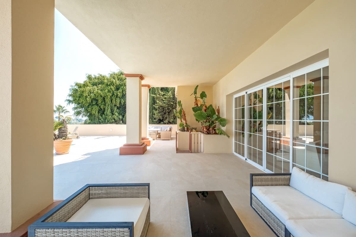 5 soverom Villa til salgs i Benahavis - € 2 300 000 (Ref: 9363819)