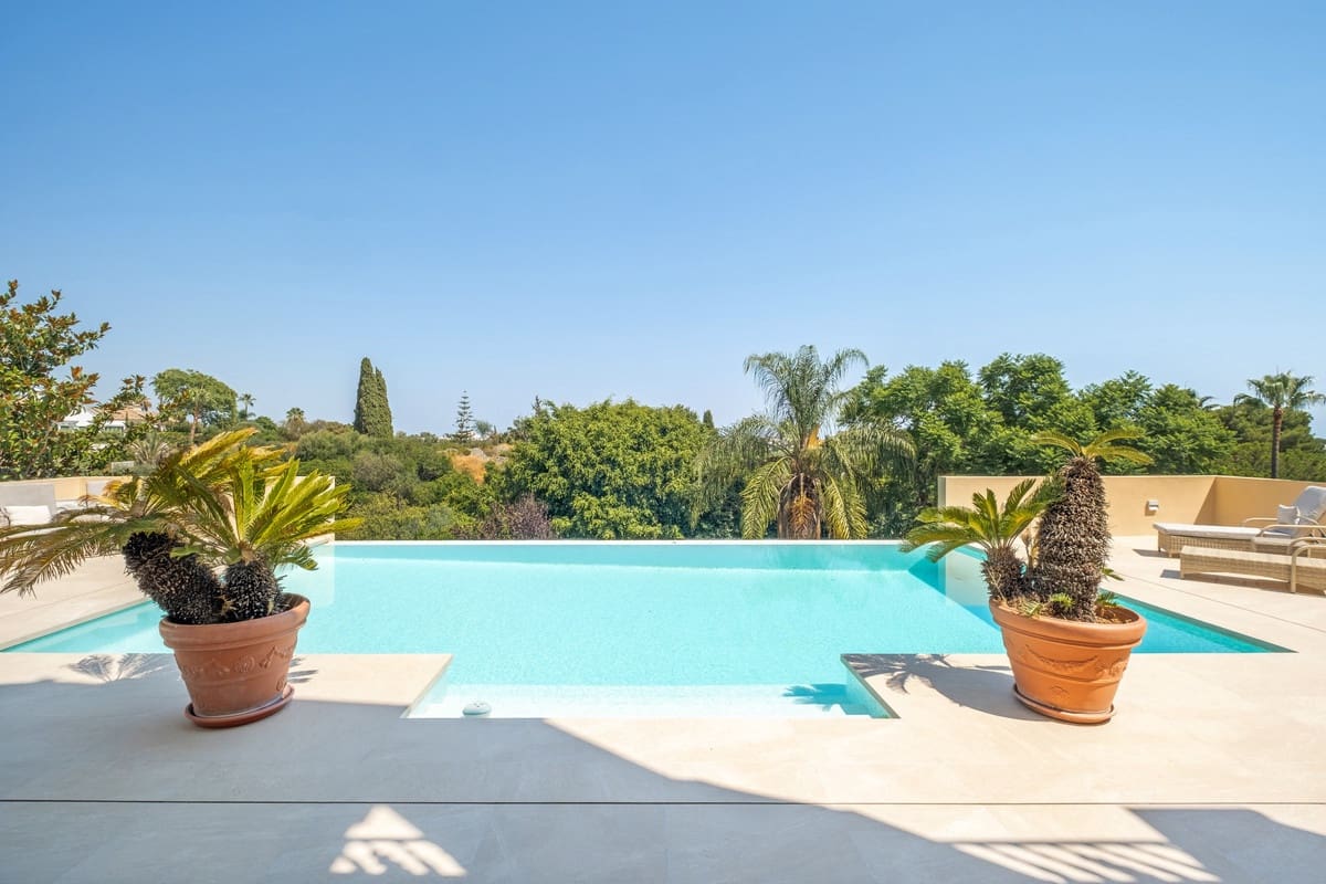 5 soverom Villa til salgs i Benahavis - € 2 300 000 (Ref: 9363819)