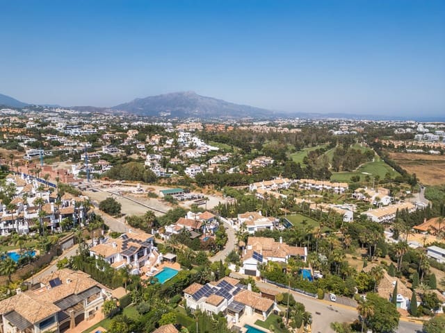 5 soverom Villa til salgs i Benahavís pueblo, Benahavís - € 2 300 000 (Ref: 9363819)