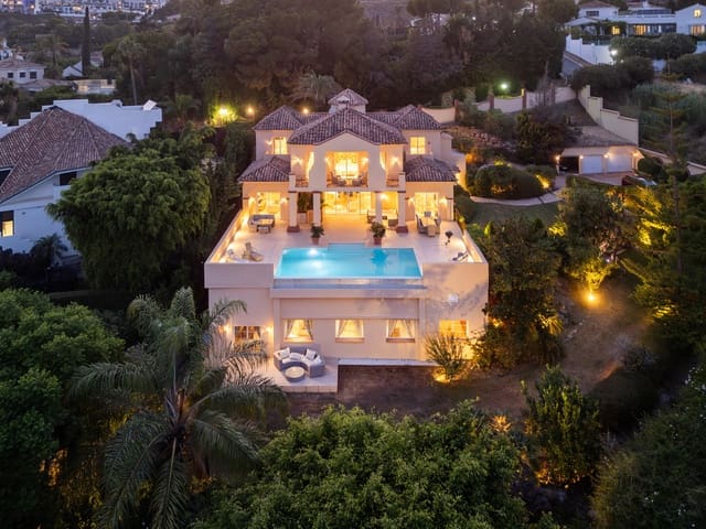 5 soverom Villa til salgs i Benahavís pueblo, Benahavís - € 2 300 000 (Ref: 9363819)