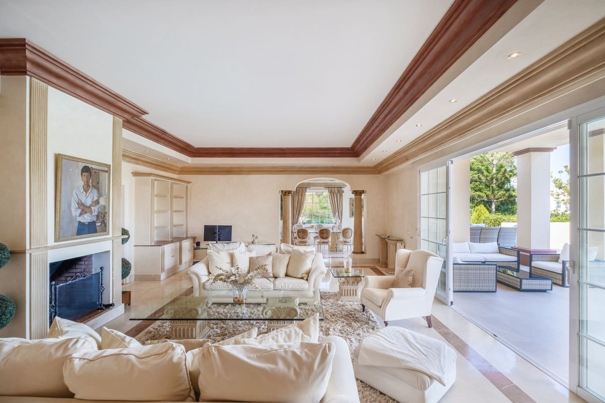 5 soverom Villa til salgs i Benahavis - € 2 300 000 (Ref: 9363819)