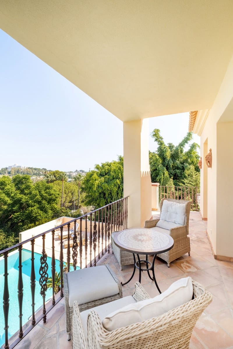 5 soverom Villa til salgs i Benahavis - € 2 300 000 (Ref: 9363819)