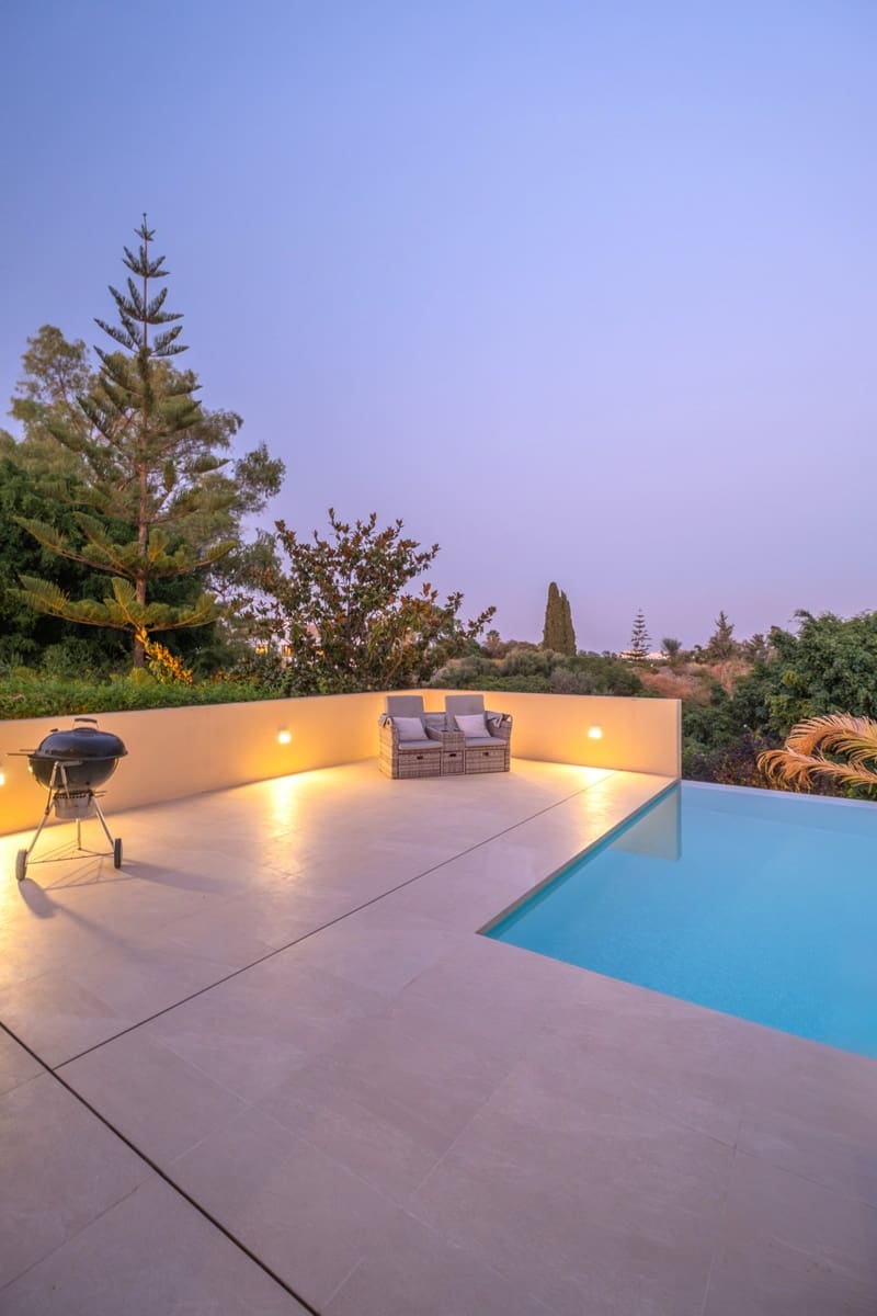 5 soverom Villa til salgs i Benahavis - € 2 300 000 (Ref: 9363819)