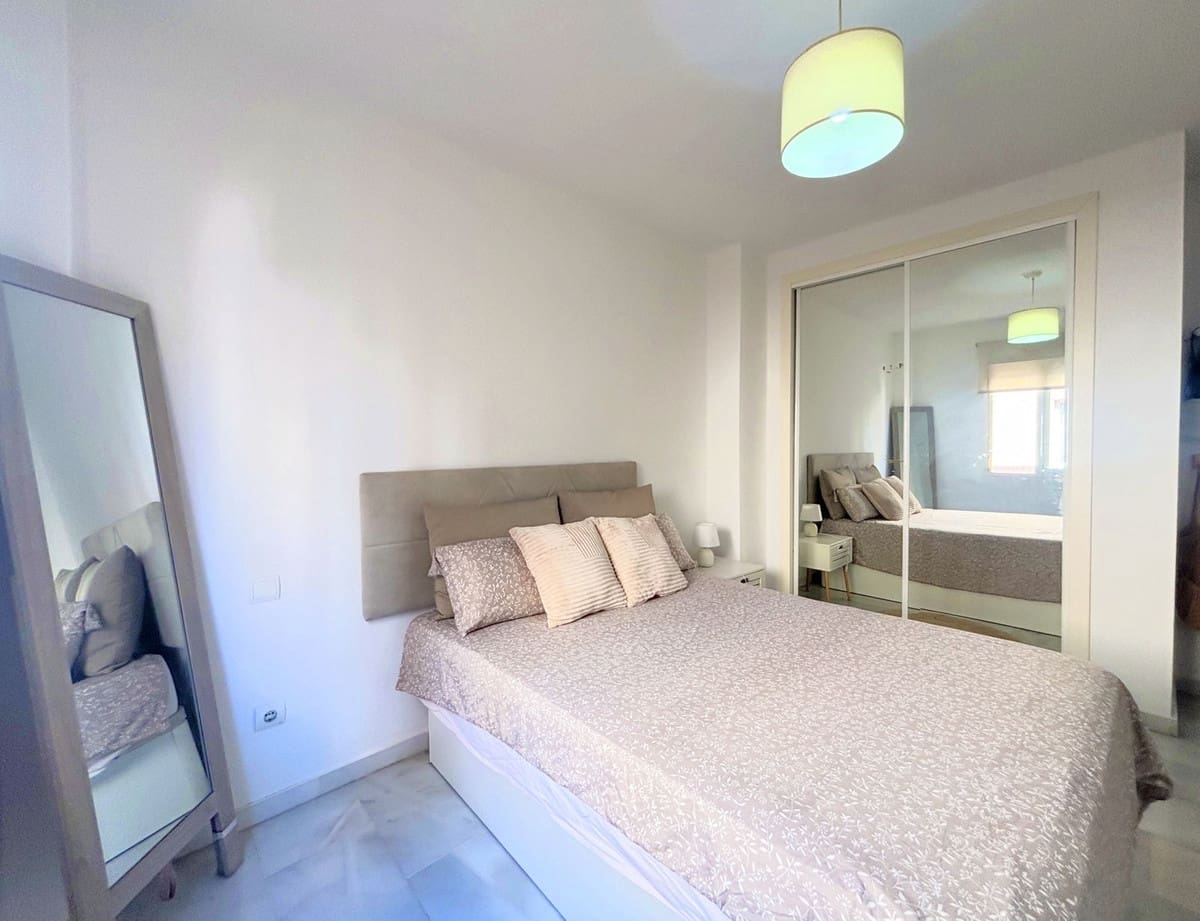 2 soverom Leilighet til salgs i Estepona - € 269 900 (Ref: 9363823)