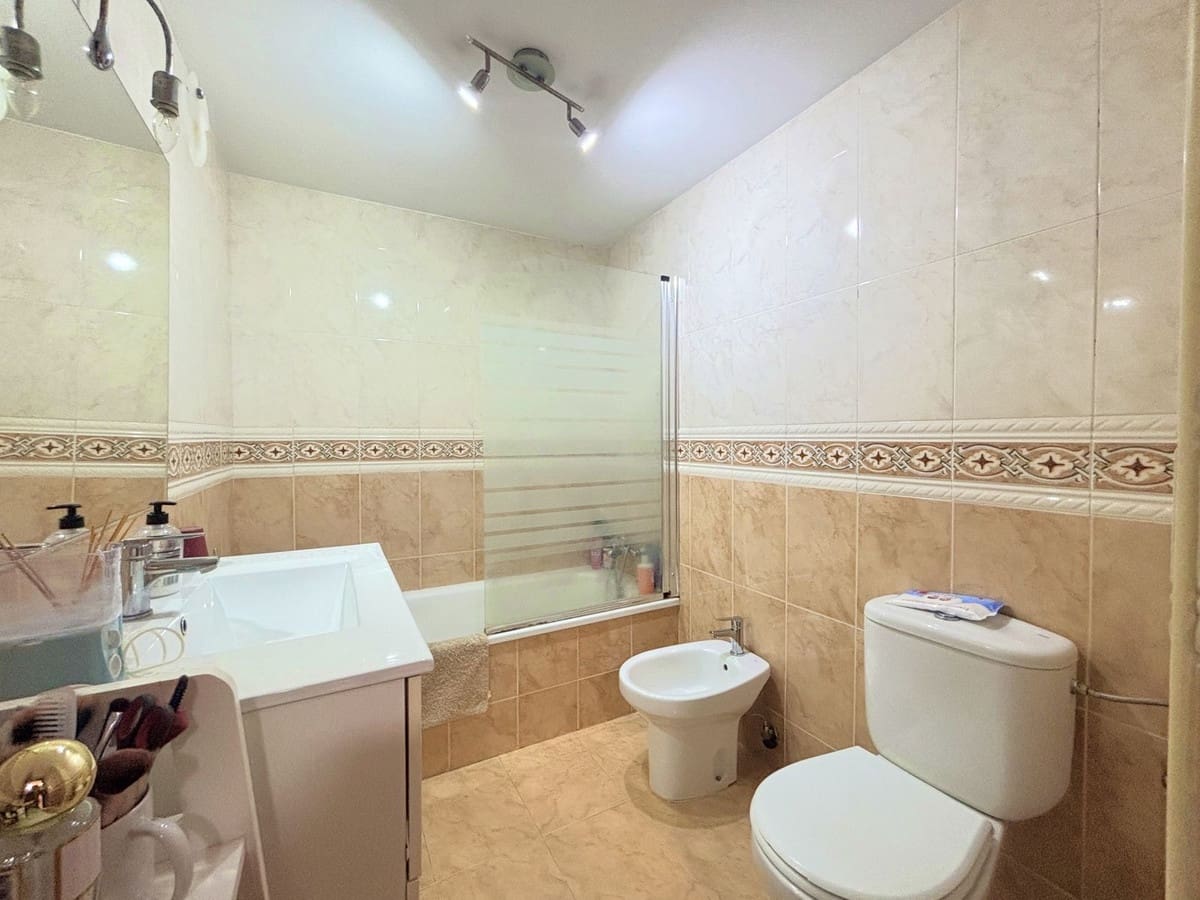 2 soverom Leilighet til salgs i Estepona - € 269 900 (Ref: 9363823)