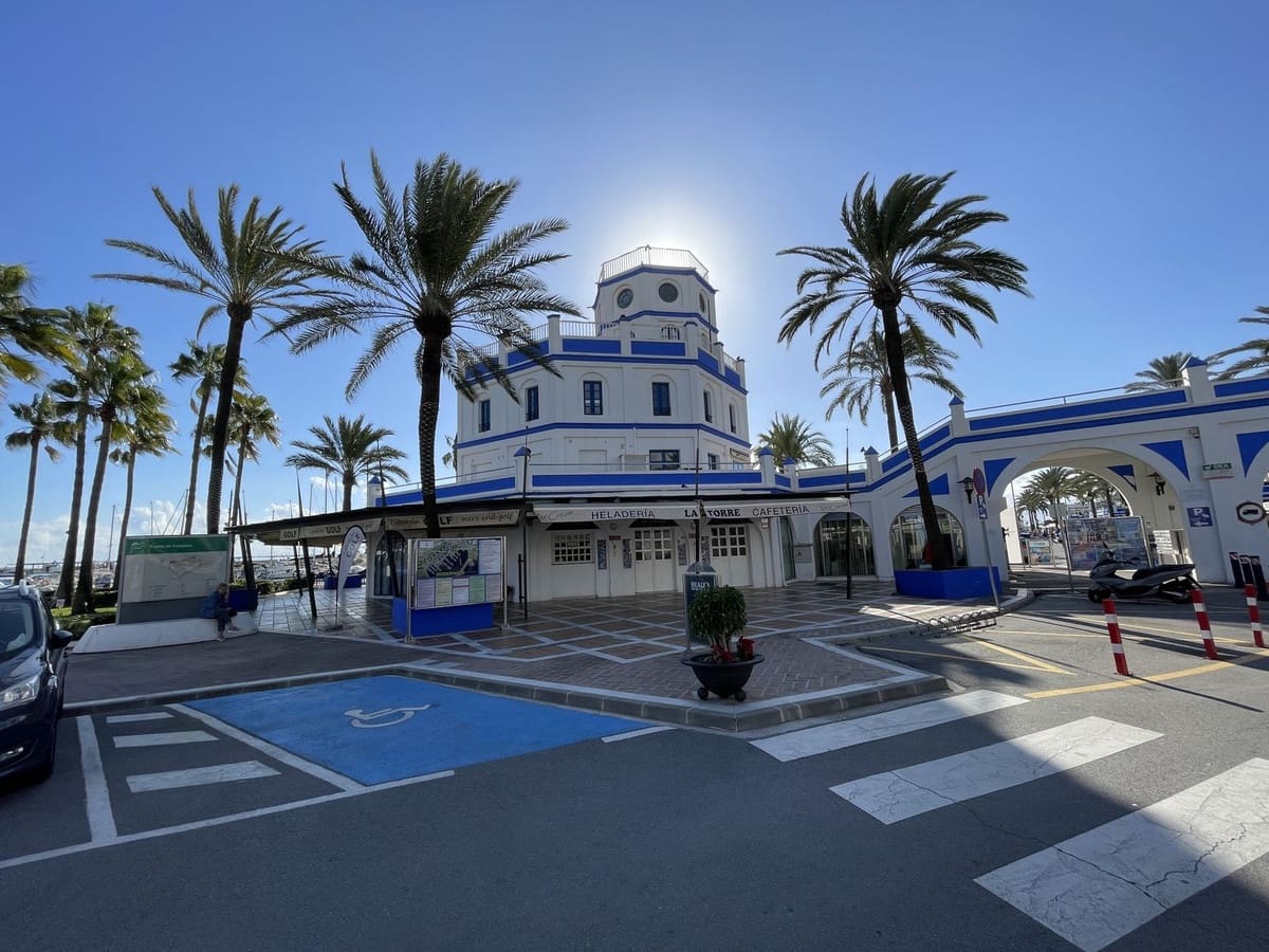 2 soverom Leilighet til salgs i Estepona - € 269 900 (Ref: 9363823)