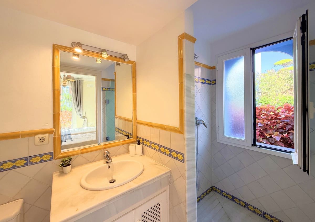 2 sypialnia Apartament na sprzedaż w Bahia de Casares - 650 000 € (Ref: 9363827)