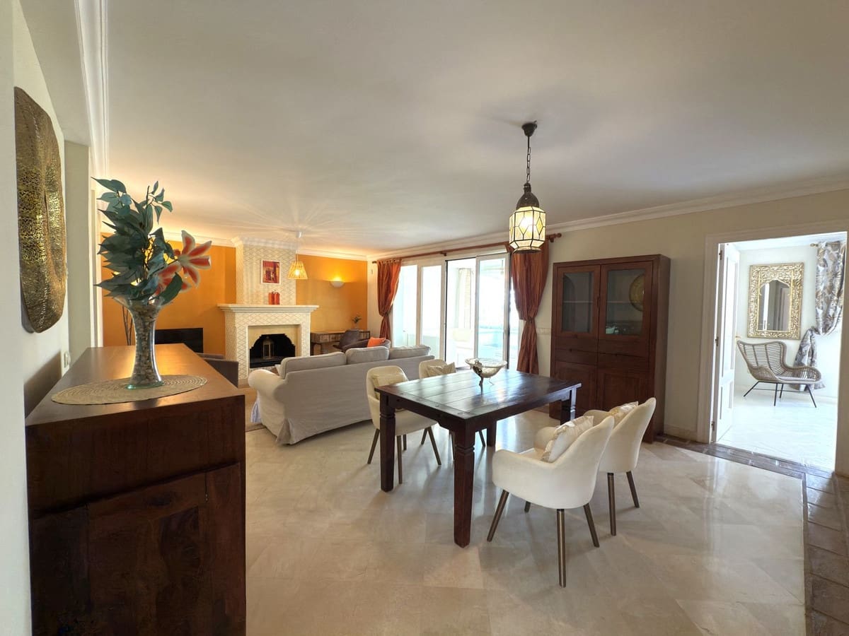 2 sypialnia Apartament na sprzedaż w Bahia de Casares - 650 000 € (Ref: 9363827)