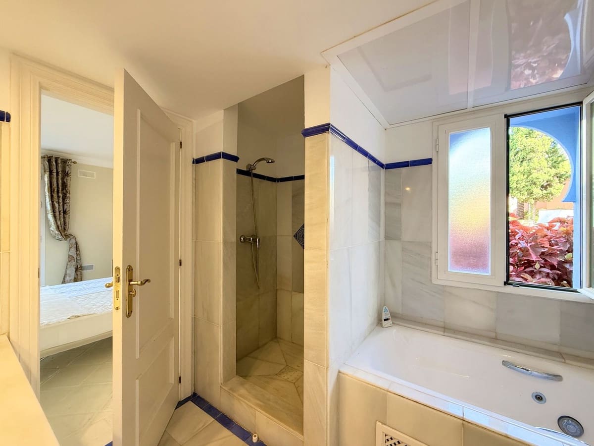 2 sypialnia Apartament na sprzedaż w Bahia de Casares - 650 000 € (Ref: 9363827)