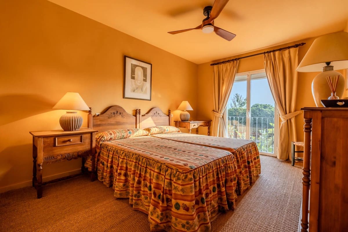 3 bedroom Apartment for sale in Guadalmina - € 590,000 (Ref: 9363829)