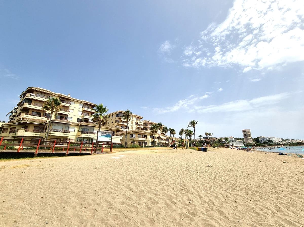 Yksiö myytävänä paikassa Riviera del Sol - 255 000 € (Ref: 9363830)