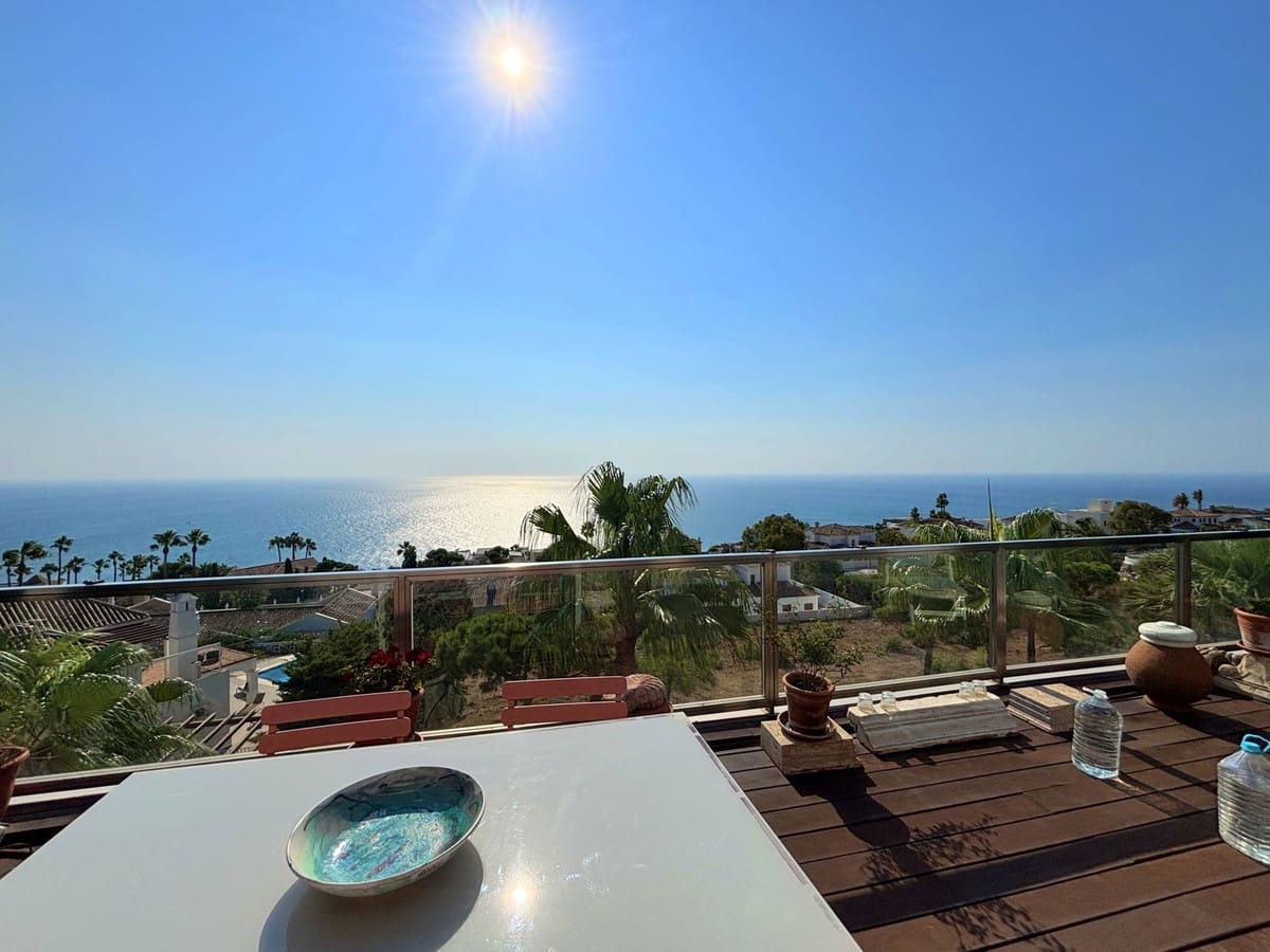 3 sovrum Takvåning till salu i La Duquesa / Puerto de la Duquesa - 499 000 € (Ref: 9363838)