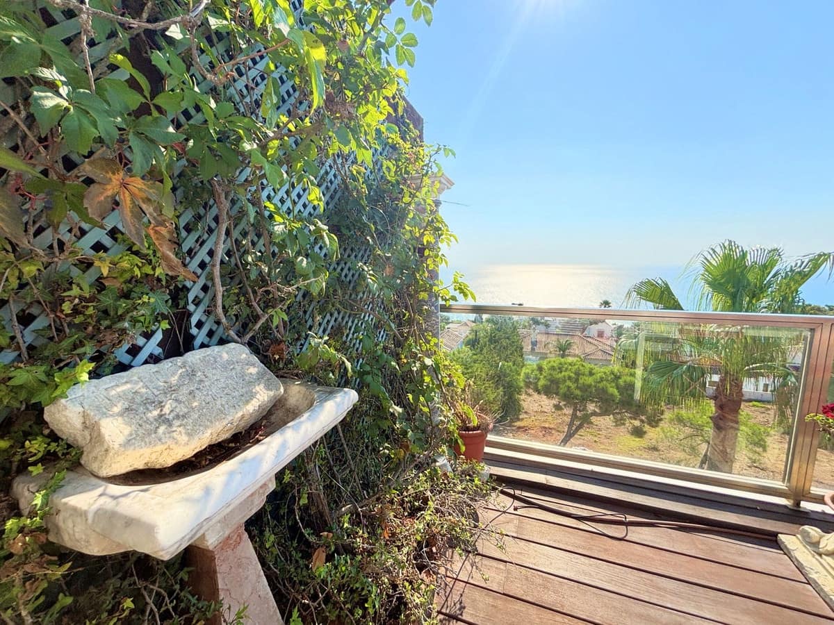 3 sovrum Takvåning till salu i La Duquesa / Puerto de la Duquesa - 499 000 € (Ref: 9363838)