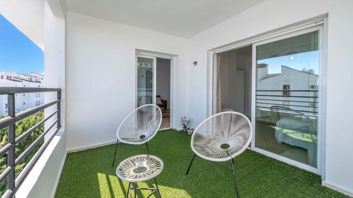 3 soveværelse Penthouse til salg i Puerto Banus - € 850.000 (Ref: 9363840)