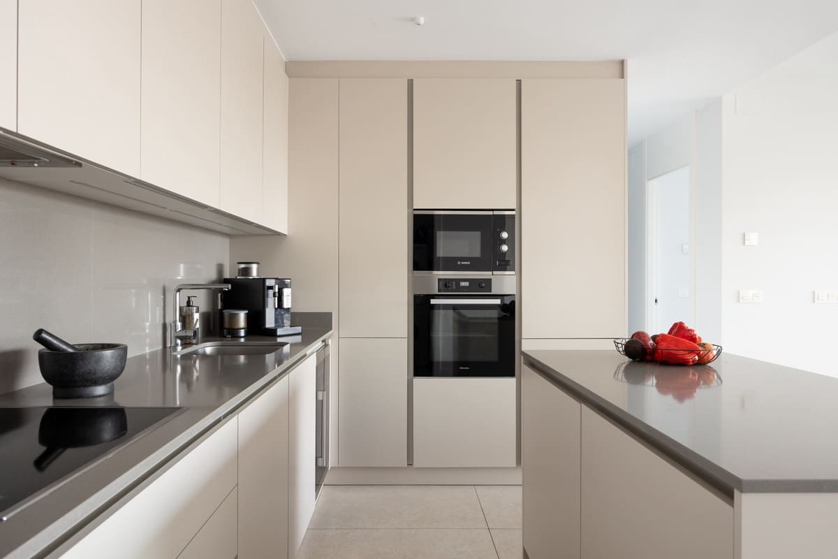 2 bedroom Apartment for sale in La Quinta - € 850,000 (Ref: 9363842)