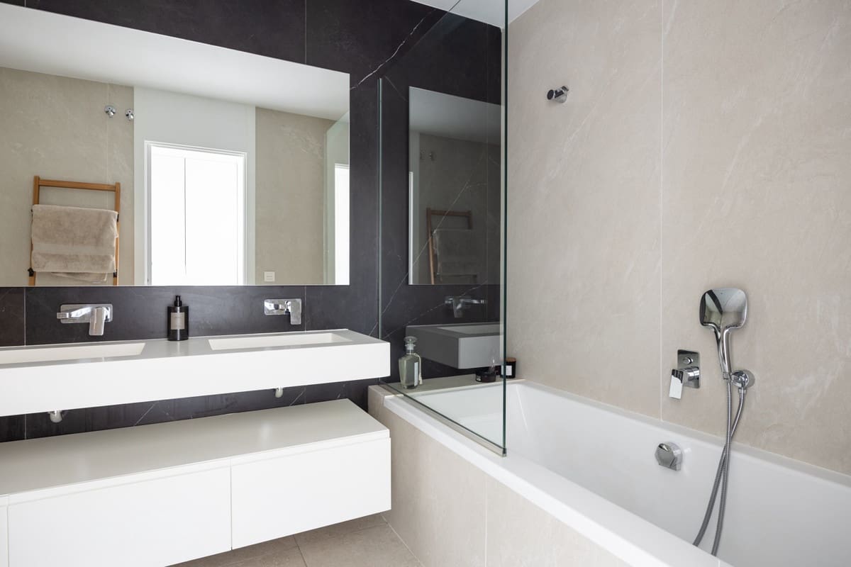 2 bedroom Apartment for sale in La Quinta - € 850,000 (Ref: 9363842)