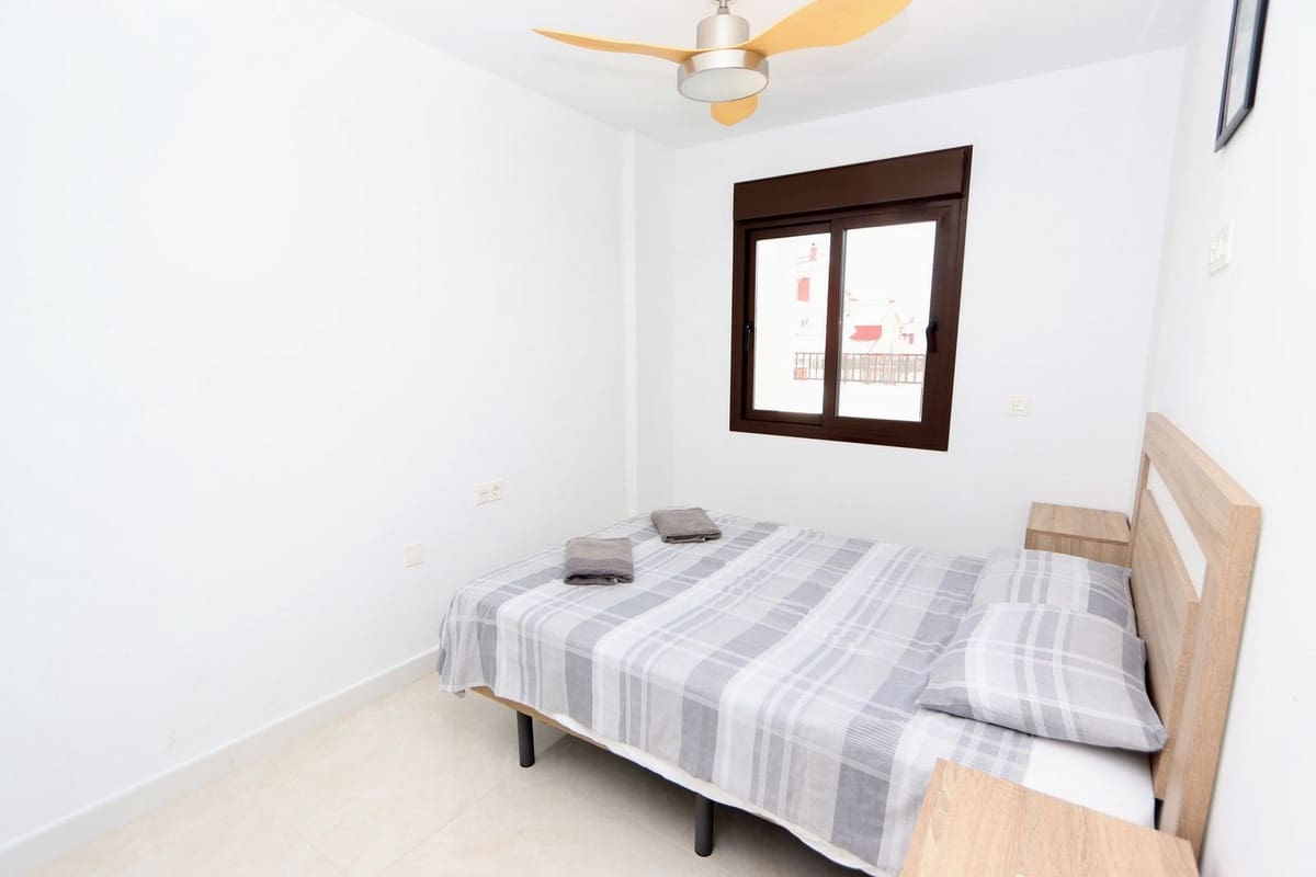 3 quarto Moradia para venda em Villamartin - 269 995 € (Ref: 9363843)