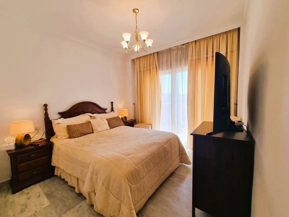 2 chambre Appartement à vendre à Calahonda - 299 000 € (Ref: 9363847)