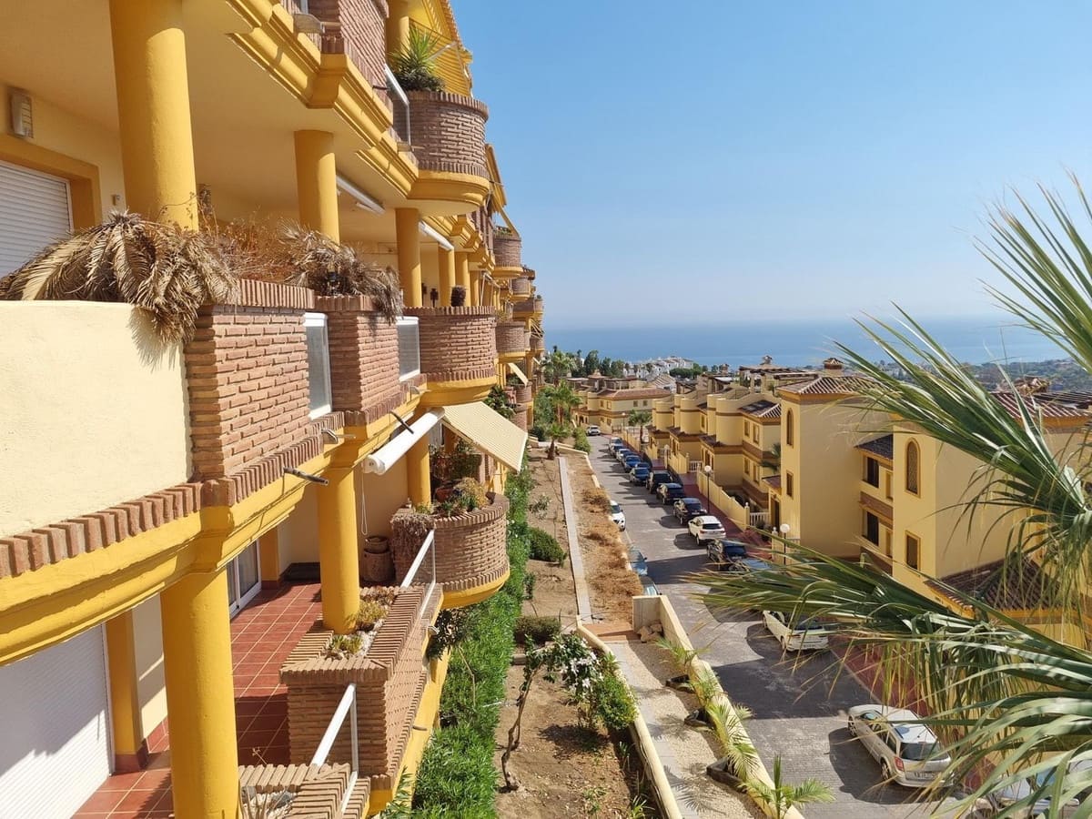 2 chambre Appartement à vendre à Calahonda - 299 000 € (Ref: 9363847)