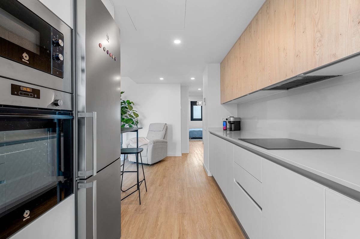 3 sovrum Lägenhet till salu i Alicante stad - 470 000 € (Ref: 9363848)