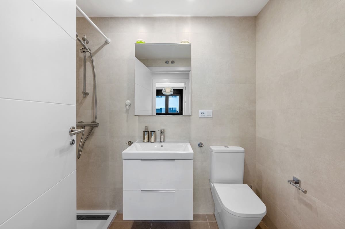 3 sovrum Lägenhet till salu i Alicante stad - 470 000 € (Ref: 9363848)