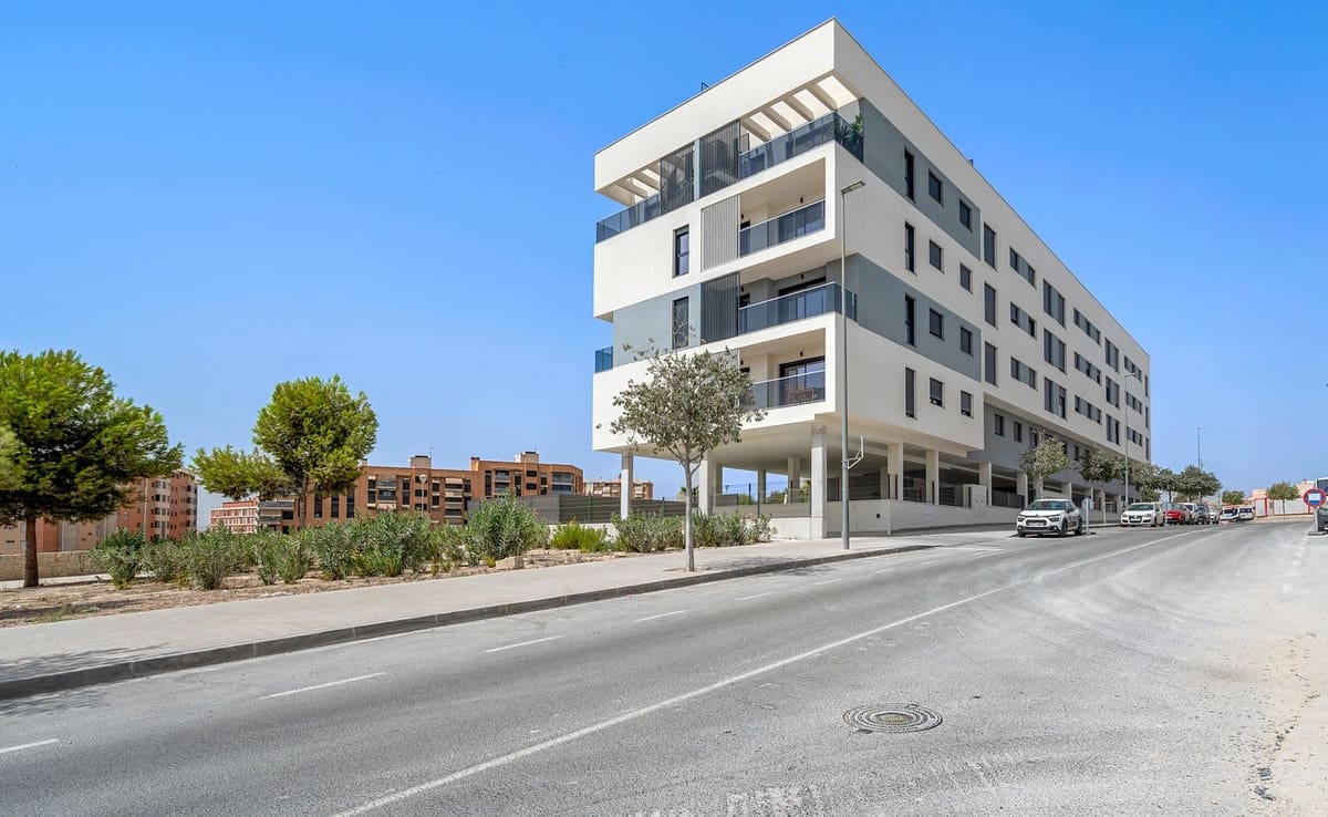 3 sovrum Lägenhet till salu i Alicante stad - 470 000 € (Ref: 9363848)
