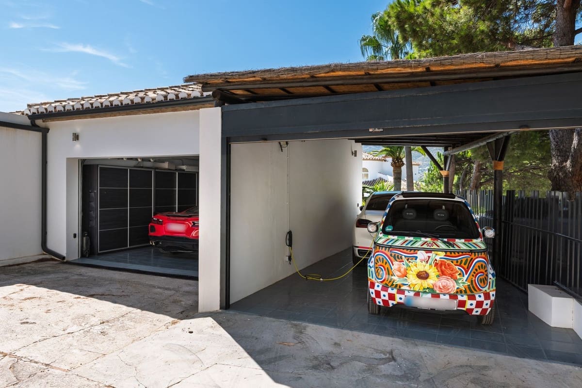 4 makuuhuone Huvila myytävänä paikassa Mijas - 2 390 000 € (Ref: 9363849)