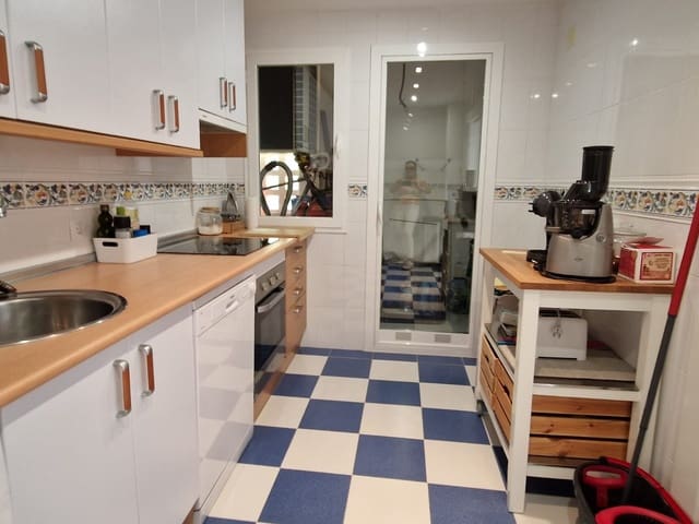 2 chambre Appartement à vendre à Calahonda, Mijas - 359 000 € (Ref: 9363851)