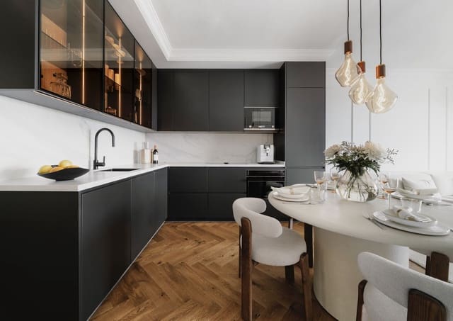 3 soveværelse Lejlighed til salg i La Quinta, Benahavís - € 950.000 (Ref: 9363852)