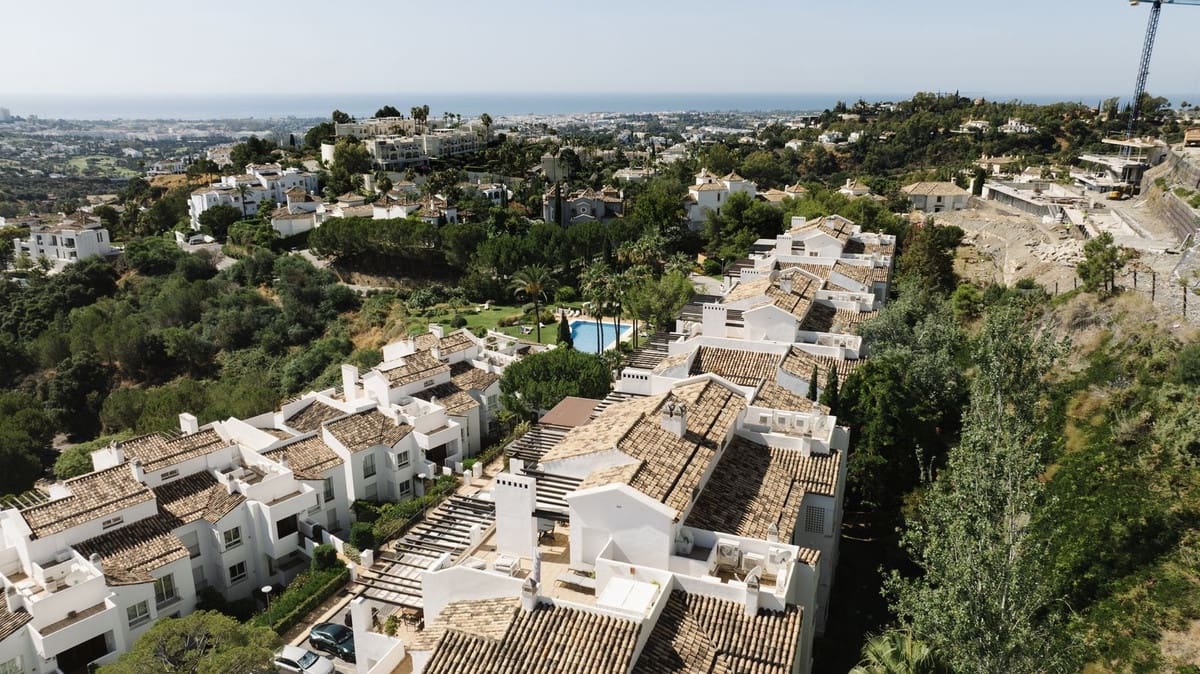 3 soveværelse Lejlighed til salg i La Quinta - € 950.000 (Ref: 9363852)